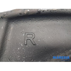 Renault - Master - Draagarm onder rechts-voor