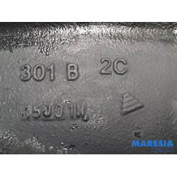 Renault - Master - Draagarm onder rechts-voor