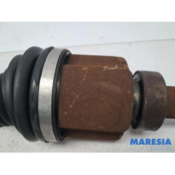 Renault - Master - Aandrijfas rechts-voor