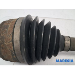 Renault - Master - Aandrijfas rechts-voor