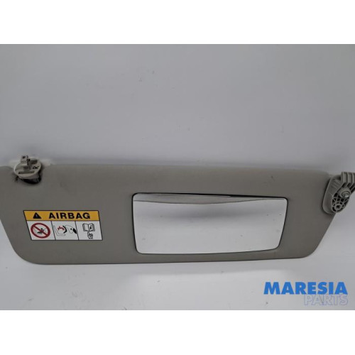 Renault - Trafic - Sun visor