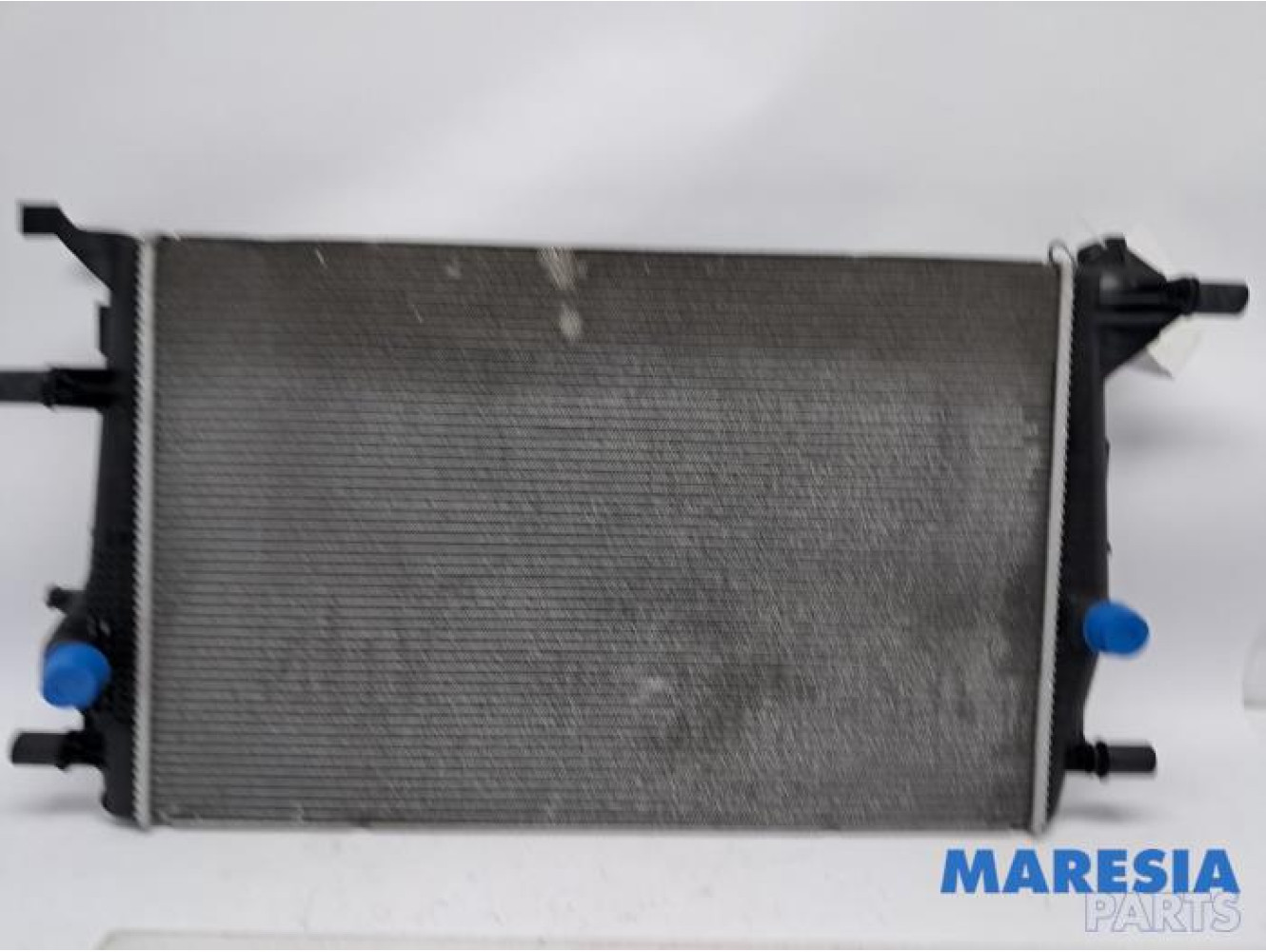 Renault - Grand Scenic - Kühler