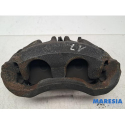 Renault - Master - Front brake calliper, left