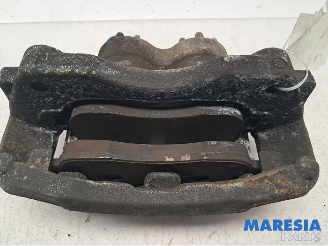 Renault - Master - Front brake calliper, left