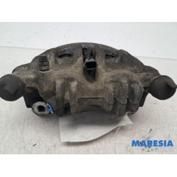 Renault - Master - Front brake calliper, left