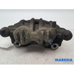 Renault - Master - Bremszange rechts vorne