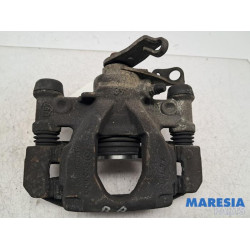 Renault - Master - Remklauw (Tang) rechts-achter