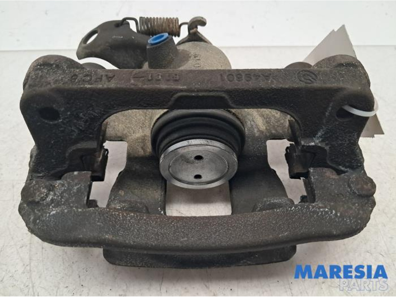 Renault - Master - Remklauw (Tang) rechts-achter