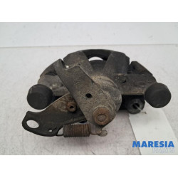 Renault - Master - Remklauw (Tang) rechts-achter