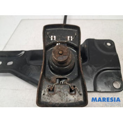 Renault - Master - Hefmechniek Reservewiel