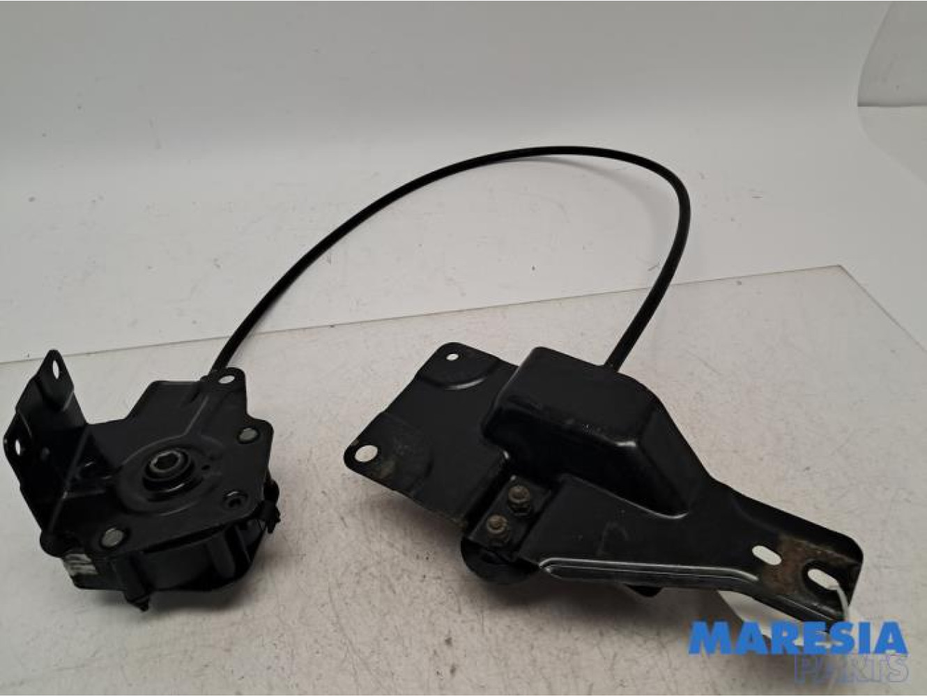 Renault - Master - Hefmechniek Reservewiel