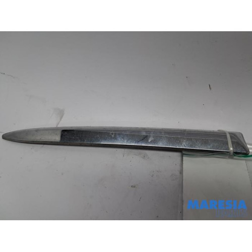 Fiat - 500 - Front bumper strip, right