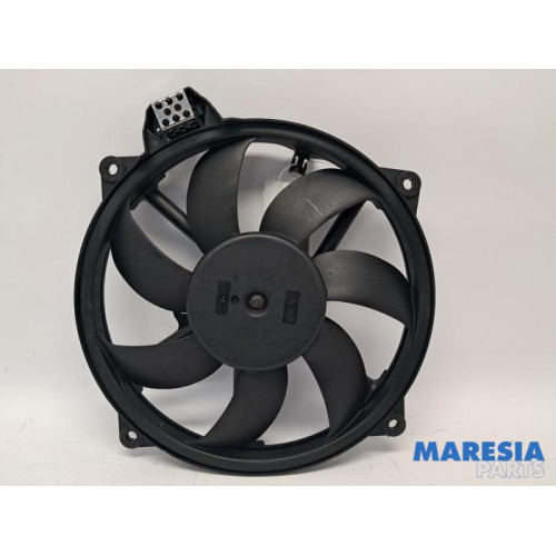 Renault - Grand Scenic - Fan motor