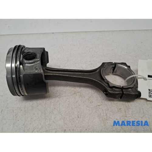 Alfa Romeo - Giulietta - Drijfstang