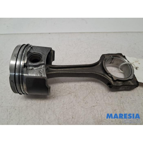 Alfa Romeo - Giulietta - Drijfstang