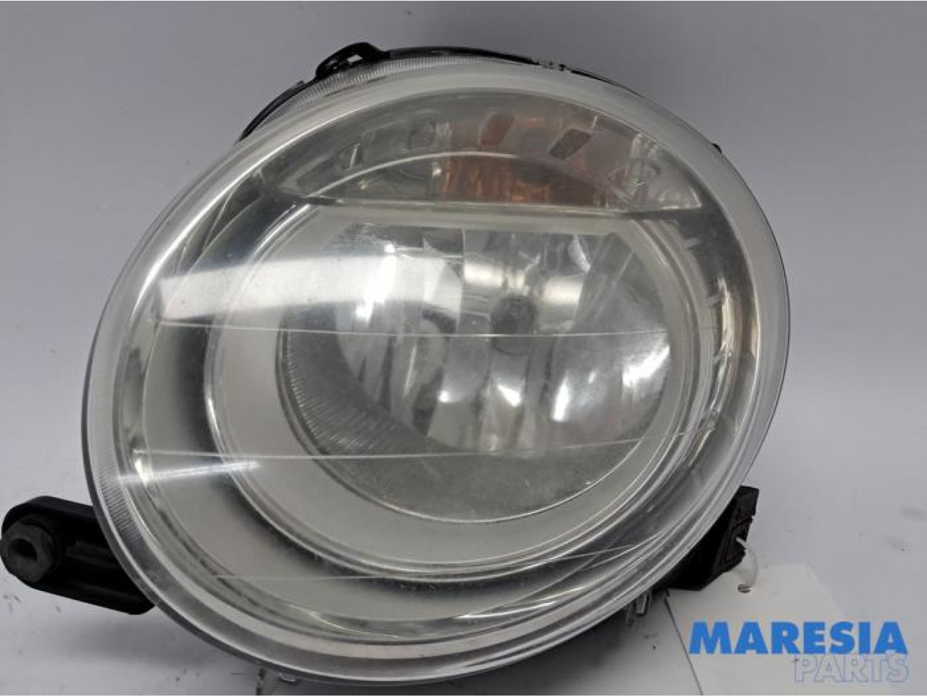 Fiat - 500 - Scheinwerfer links