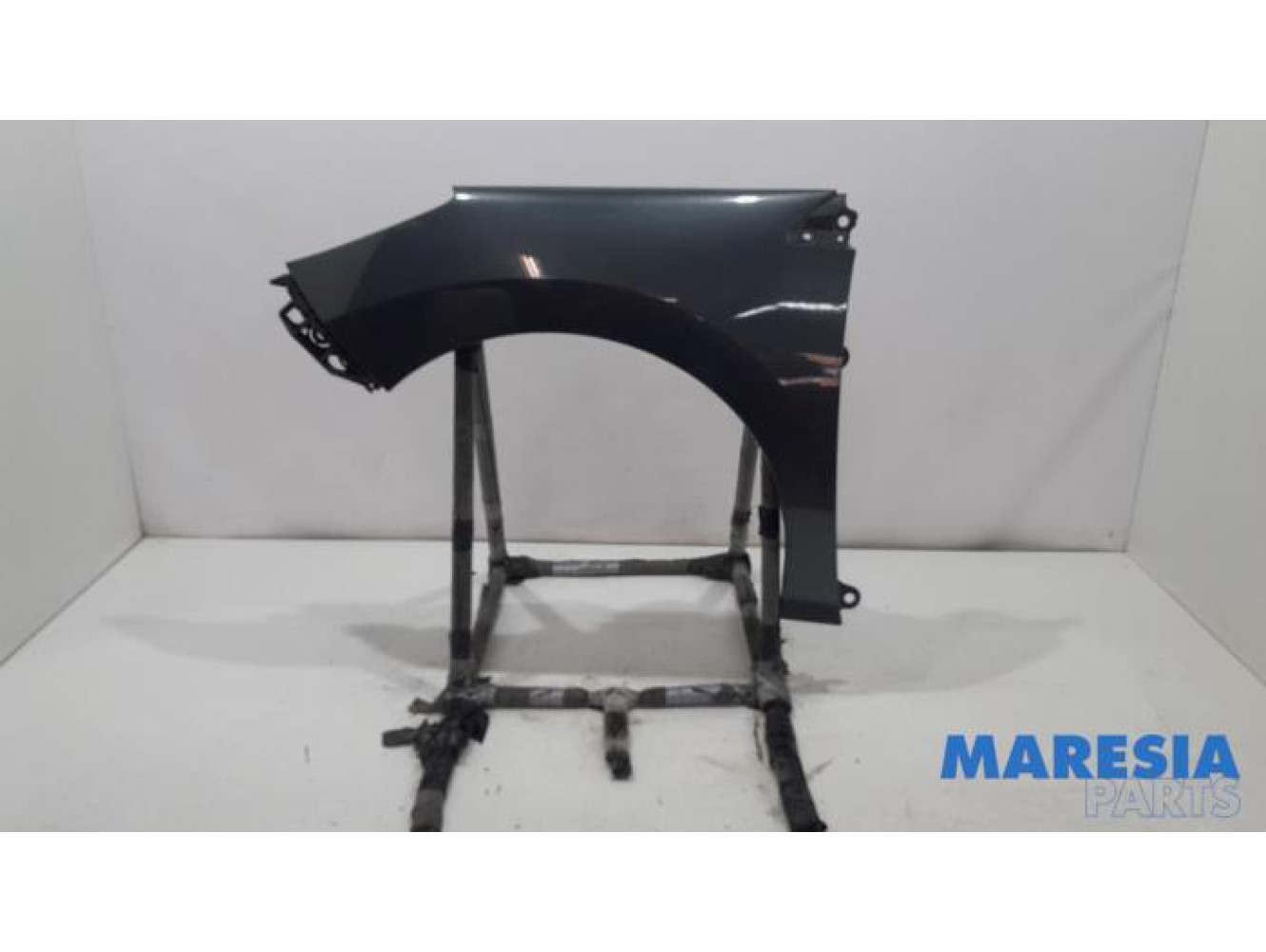 Peugeot - 308 - Front wing, left