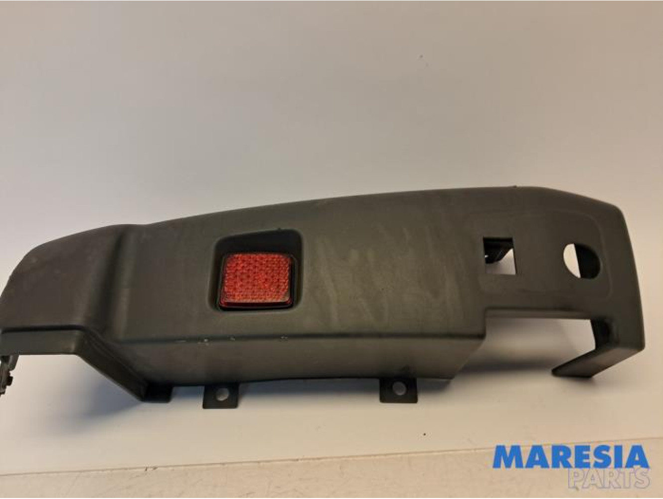 Fiat - Ducato - Coin pare-chocs arrière gauche