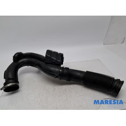 Renault - Trafic - Ansaugschlauch Luft