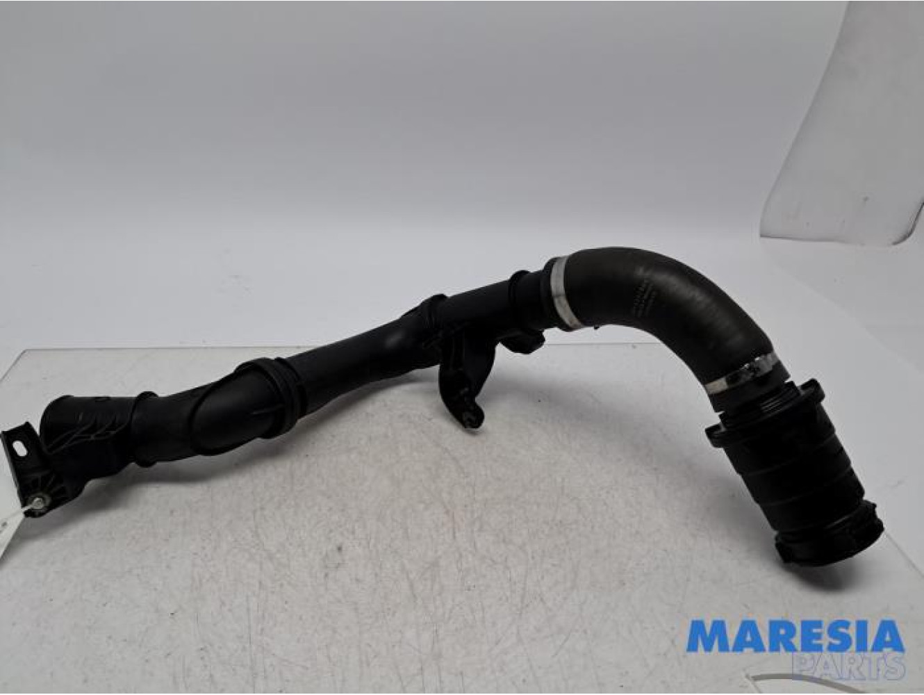 Renault - Trafic - Intercooler tube
