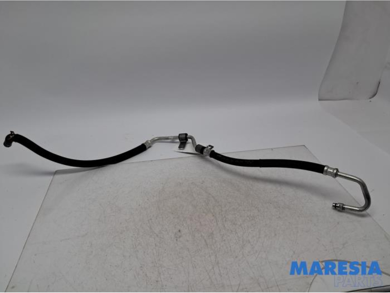 Renault - Trafic - Power steering line