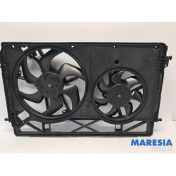 Renault - Trafic - Fan motor