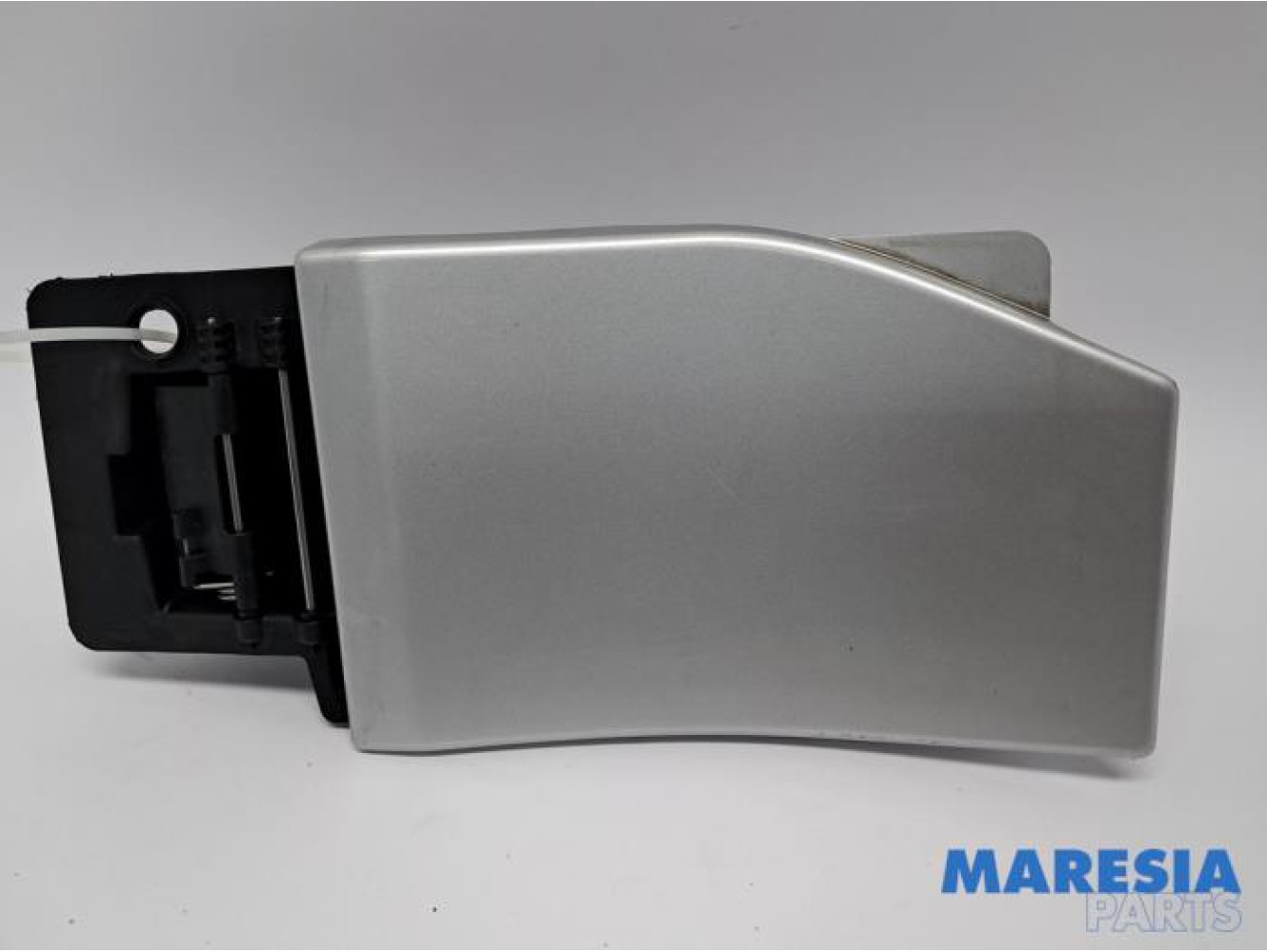 Renault - Trafic - Tankklappe