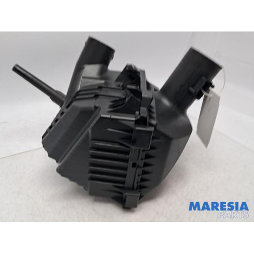 Renault - Trafic - Air box