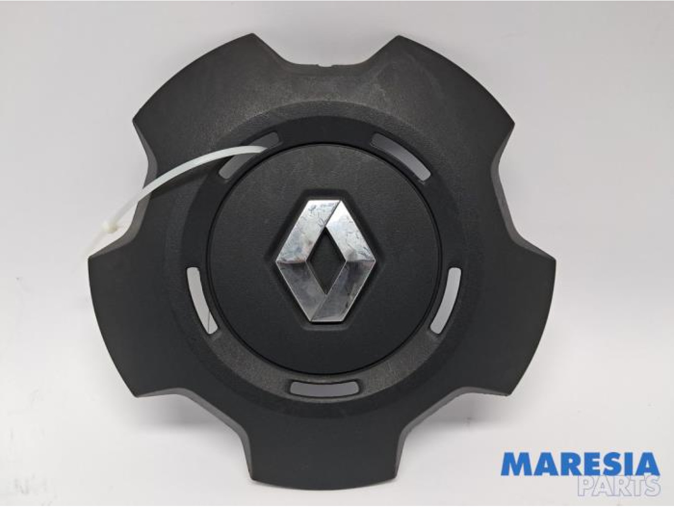 Renault - Trafic - Wheel cover (spare)