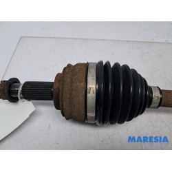 Renault - Grand Scenic - Aandrijfas links-voor