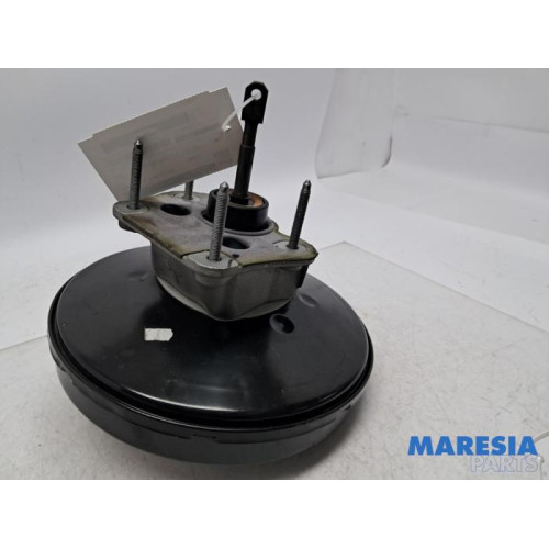 Renault - Grand Scenic - Brake servo