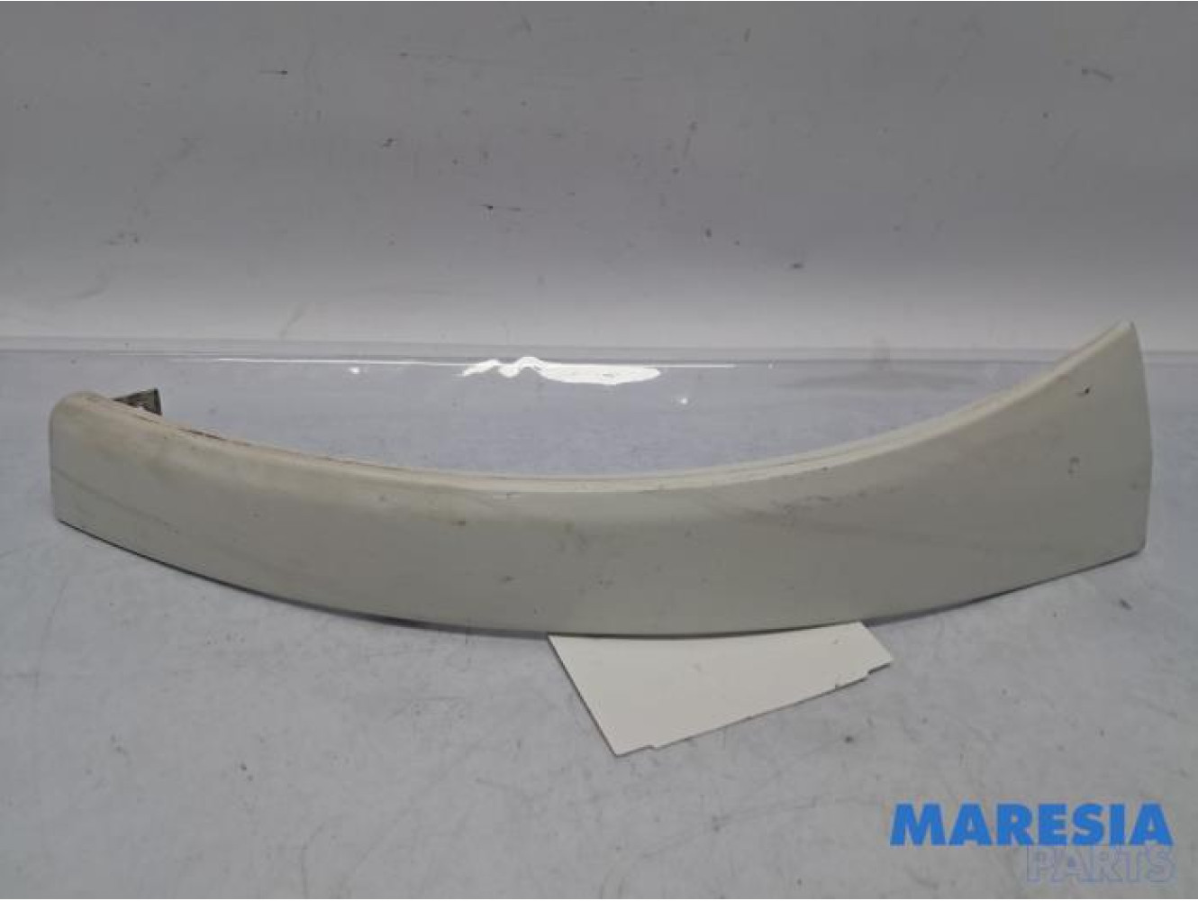 Fiat - Ducato - Scheinwerferring links