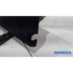 Peugeot - 107 - Hutablage