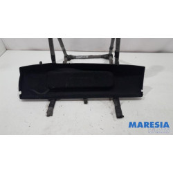 Peugeot - 107 - Hutablage