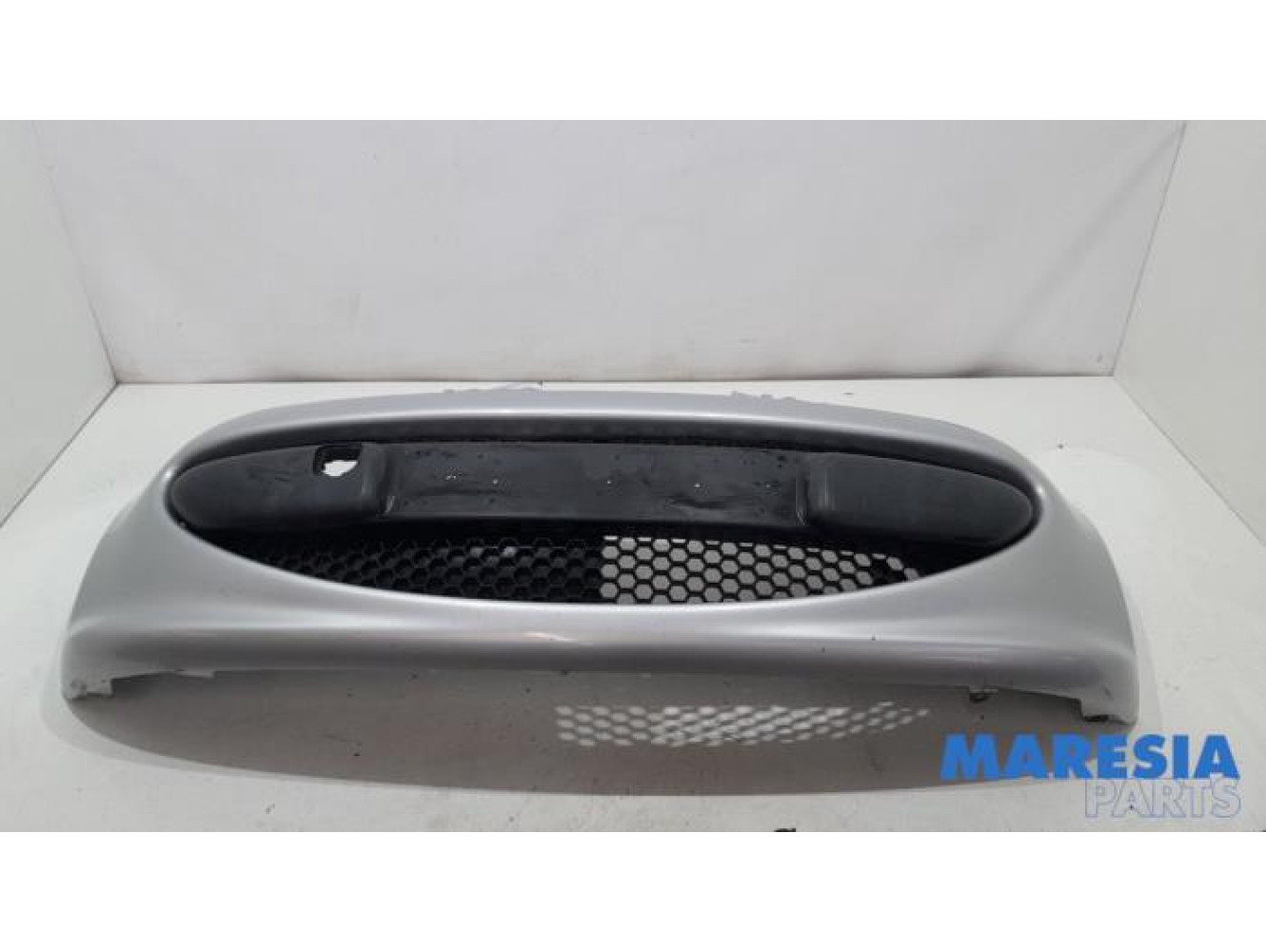 Peugeot - 107 - Pare-chocs avant