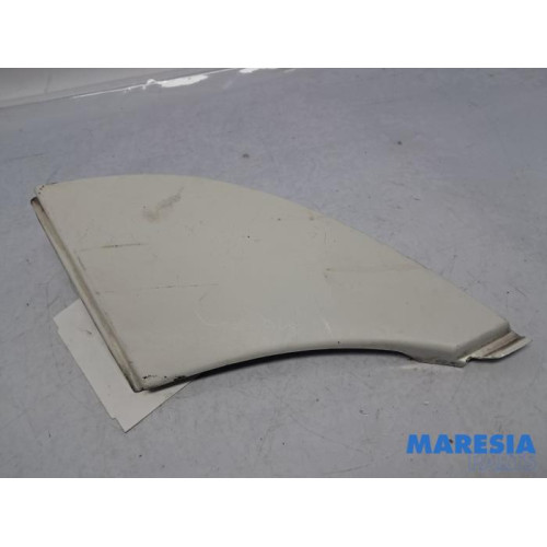 Fiat - Ducato - Bord phare droit