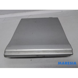 Renault - Trafic - Tankklappe