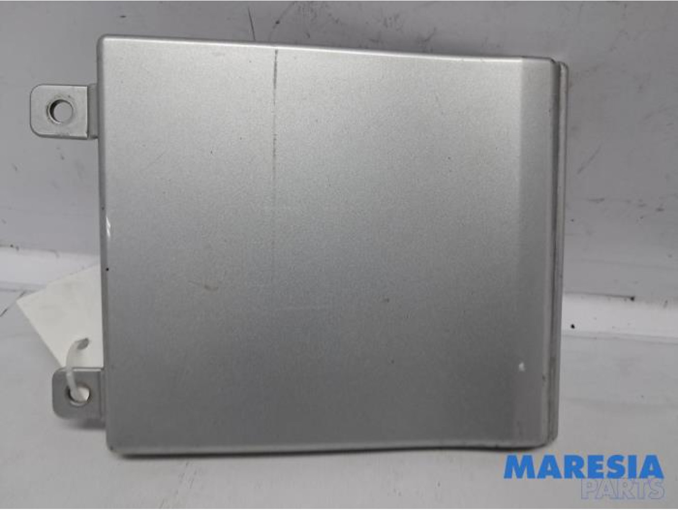 Renault - Trafic - Tankklappe