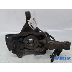 Renault - Trafic - Fusee links-voor