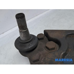 Renault - Trafic - Querlenker rechts vorne