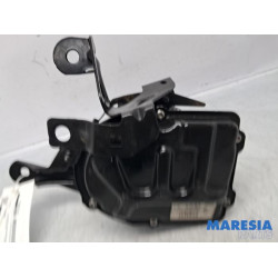 Renault - Trafic - Power steering pump
