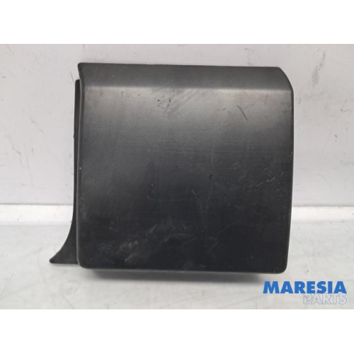 Renault - Trafic - Decorative strip