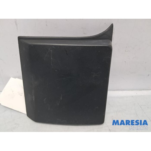 Renault - Trafic - Decorative strip