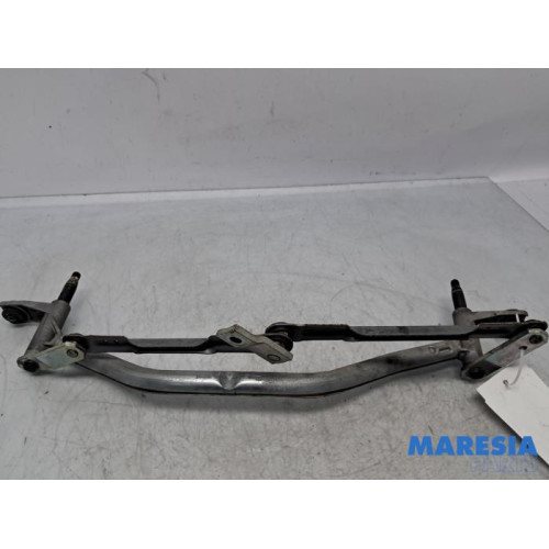 Renault - Trafic - Wiper mechanism