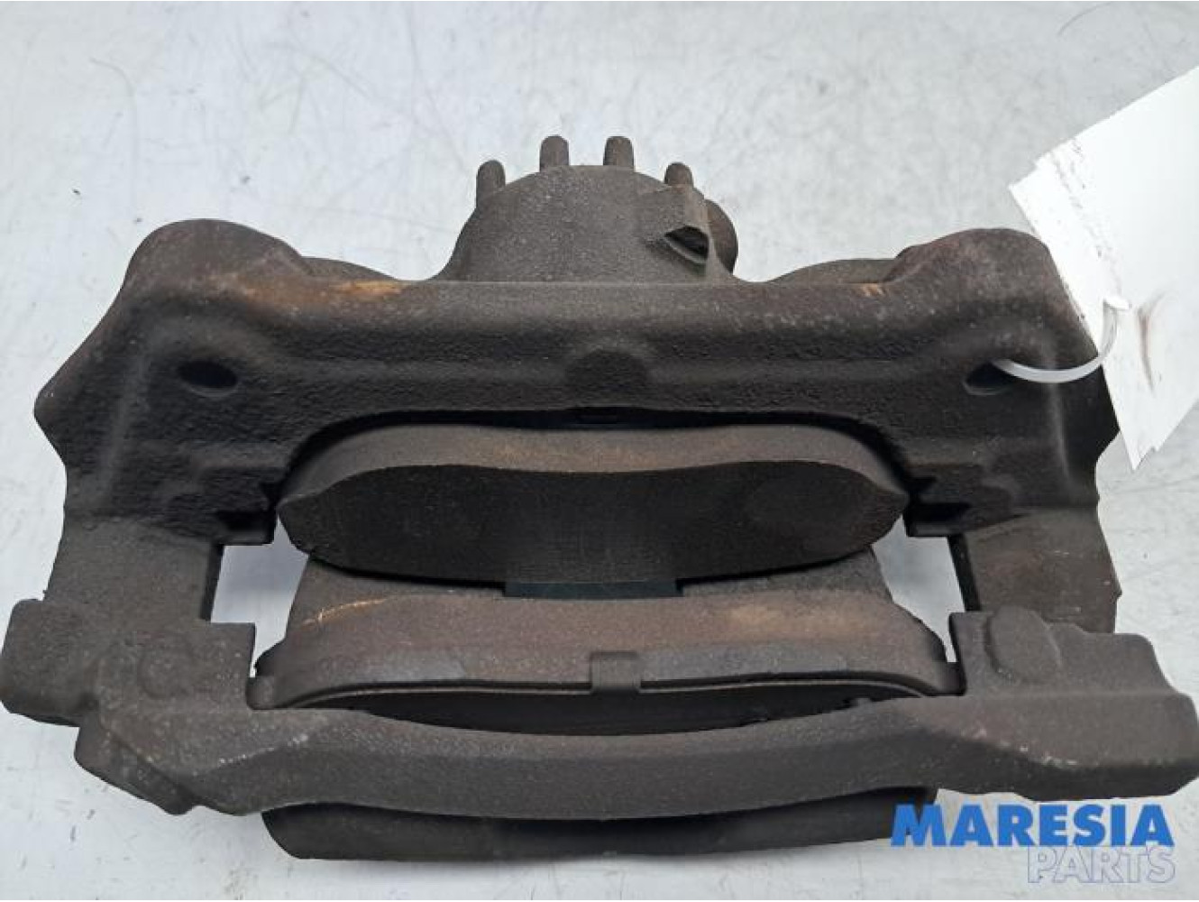 Renault - Trafic - Front brake calliper, right