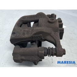 Renault - Trafic - Front brake calliper, right