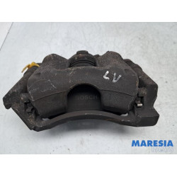Renault - Trafic - Front brake calliper, left