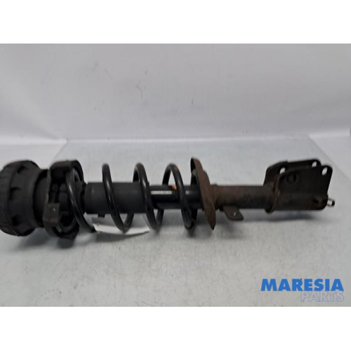 Renault - Trafic - Schokdemperpoot rechts-voor