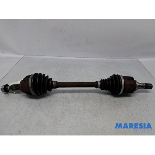 Renault - Trafic - Front drive shaft, left