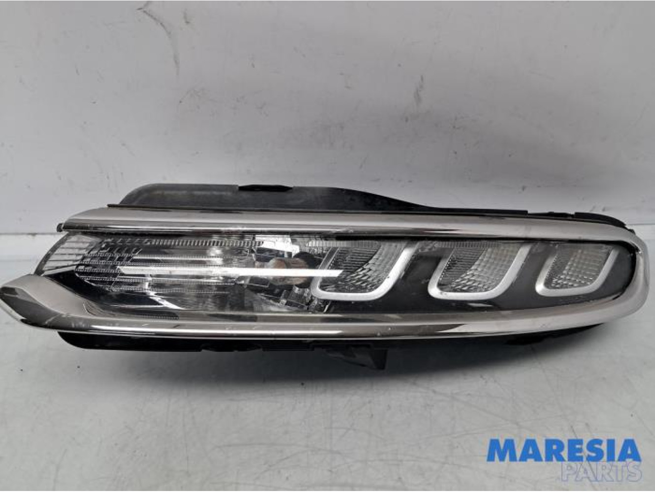 Citroen - C3 - Dagrijverlichting links